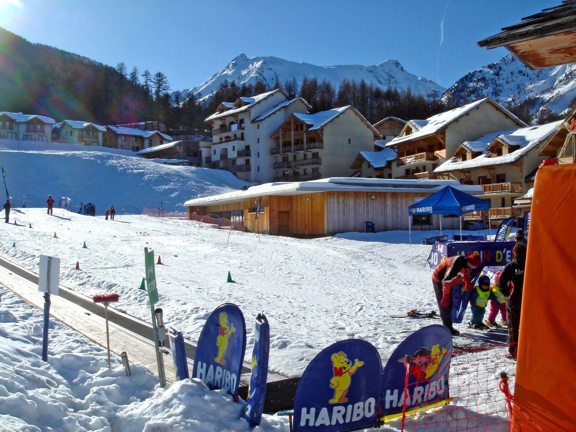 אפרטהוטל לז אור Les Terrasses Du Soleil D'Or By Infini Mountain מראה חיצוני תמונה